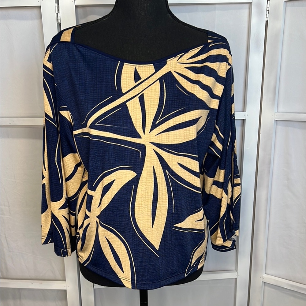Blue and Gold Asymmetrical Relaxed Blouse Medium NWT 3/4 split sleeve